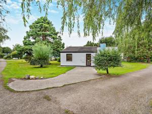 3 Bed in Saltash 30040