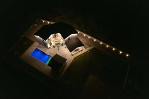 Villa Vilma-house with heated pool & garden