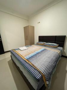 COMFORTSTAY - Citra Plaza Nagoya 1BR #12-12 Pool View