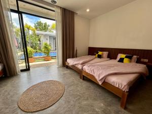 Enchanted Pool Bungalows Siem Reap, near Angkor Golf Resort