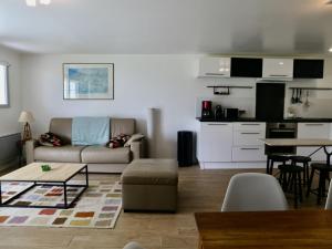 Appartements Appartement de charme avec piscine au coeur du Pays Basque - FR-1-239-795 : photos des chambres