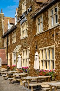 The Golden Lion Hotel