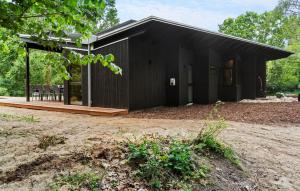 Beautiful Home In Børkop With Sauna