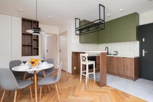Elegant Apartment with Parking in Bielsko-Biała by Noclegi Renters
