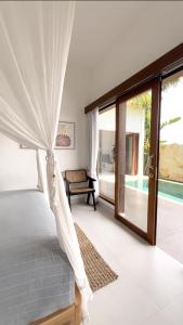 Three Palms Surf & Stay Medewi