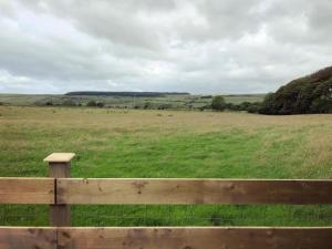 Sycamore Cottage, Western Lakes Bolthole With Views Across the Fells