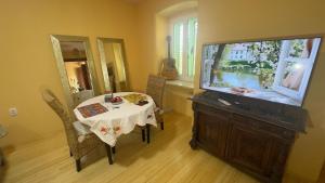 Studio Apartments Vivan & Vittala