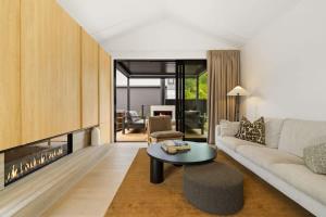 Cottonwood Villa