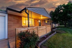 Arvada Hotspot Modern Vibes Sauna and Games