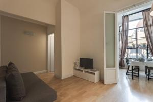 San Lorenzo Dome Apartment