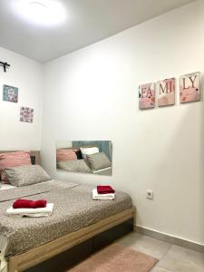 45sqm , Center , 20m Tsimiski Str , 65 tv , Netfix , Optical Fiber