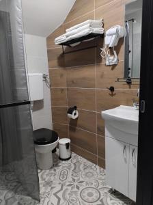 Top 4 Sobe, Rooms - Near the airport