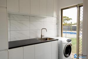 Luxury Desert Paradise