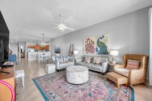 Harborview Grande Unit 207