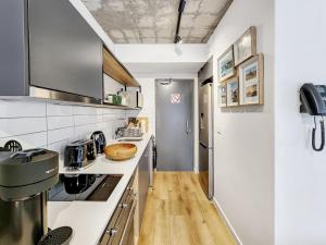 Boutique Home in Vibrant Sea Point