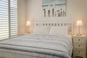 Nessies Nook Relax in Style