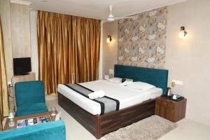 The Blue Lagoon Hotel Premium