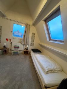 Maisons de vacances Cottage with Garden 5mn Beach : photos des chambres