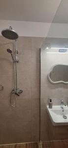 Studio Beach Please!