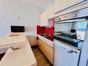 Appartements Studio cosy a Quiberon, 27m², 1er etage, 3 pers, animaux admis, parking, face mer - FR-1-478-98 : photos des chambres