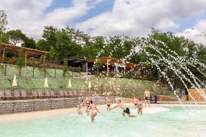 hu Firenze Certosa camping in town