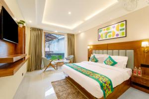 Treebo Premium The TakeyS, Mall Road