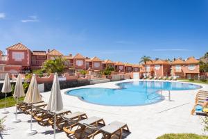 Two modern and bright apartments near el Duque beach