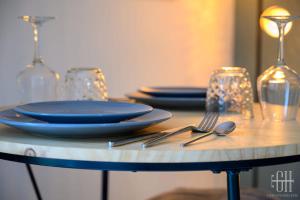 Appartements L-ideal - Parking - Terrasse - Wifi fibre - Proche Gare : photos des chambres