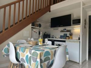 SP340-049 Maison 2 pièces mezzanine 5 couchages SAINT PIERRE LA MER