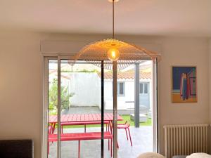 Maisons de vacances Maison spacieuse au calme avec jardin - 3 chambres confortables : Maison 3 Chambres