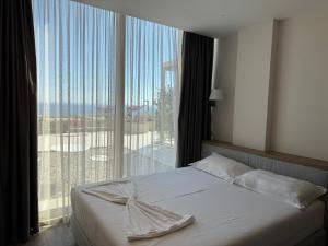 Cezar Rooms Green Coast