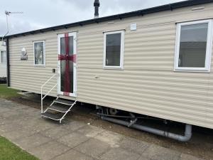Caravan With Free Unlimited Wi-Fi In Scratby, Norfolk Ref 50071D