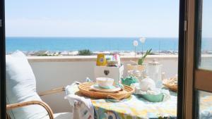 Spectacular seafront connected to the center Rome