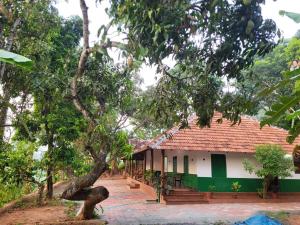 Ophel Ayurvedic Gardens, 7 Bed Heritage Home