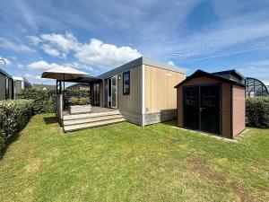 Maisons de vacances Mobil-home Grand Confort 4 pers, 2 chambres, 1 sdb, clim, terrasse & parking, a 200m de la plage - FR-1-361A-2 : photos des chambres