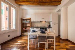 San Vitale Apartment