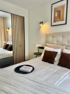 Casa Riviera, 2-Bdrm, Sea View, Pool, Parking