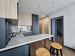 Apartment 98 at Park Residence