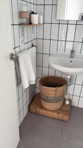 Barbate Rooms Olehousing