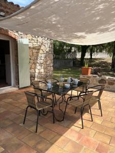 Villas Bastide de Charme en Pierre avec Piscine dans le Golfe de Saint Tropez : photos des chambres