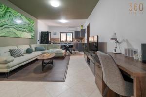 A 2BR maisonette fully equipped with AC in St Julians by 360 Estates
