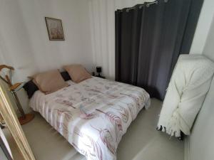 Appartements 2-room apartment, individual garage, close to train station : photos des chambres
