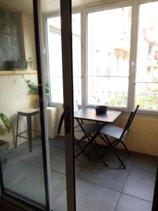 Appartements 2-room apartment, individual garage, close to train station : photos des chambres