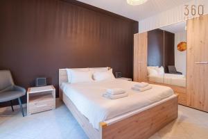 A 2BR maisonette fully equipped with AC in St Julians by 360 Estates