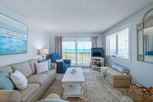 Oceanfront Corner, Wraparound Balcony & Pool | Sea 4Ever
