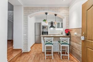 Home2Book Valleseco Mountain Views, BBQ & Jacuzzi