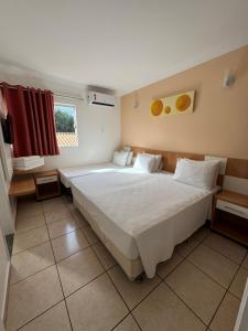 DiRoma Fiori Caldas Novas - YMT - 258 Com roupa de cama e banho