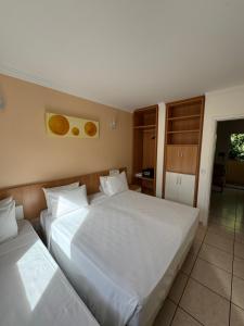 DiRoma Fiori Caldas Novas - YMT - 258 Com roupa de cama e banho