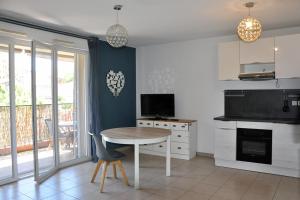 Balcony apartment in the heart of Marseille