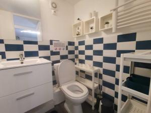 Sejours chez l'habitant Studio avec parking Rue de la Semm : photos des chambres